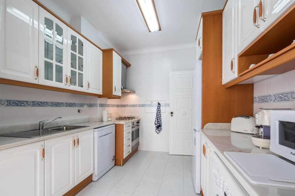 Apart Lisboa Confortavel 2 Quartos Com Terraco Odivelas  Exterior foto