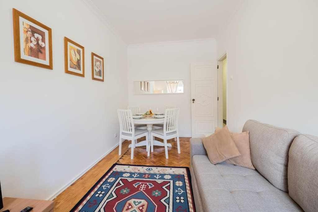 Apart Lisboa Confortavel 2 Quartos Com Terraco Odivelas  Exterior foto