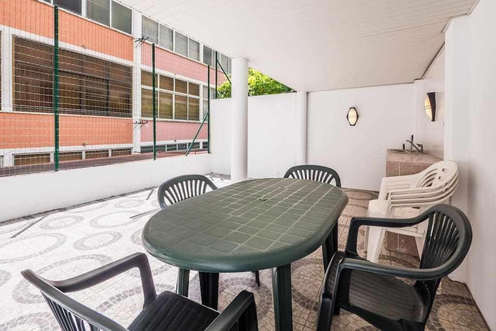 Apart Lisboa Confortavel 2 Quartos Com Terraco Odivelas  Exterior foto